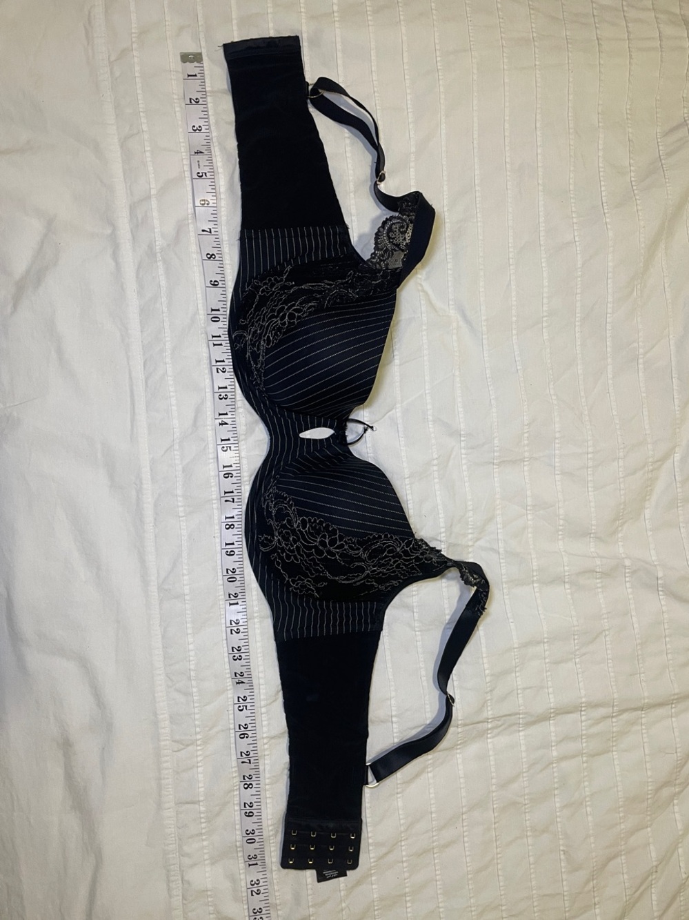 Ashley Graham Bra Black Lace & Pinstripe Underwire Sexy Unique Luxury Lingerie - Picture 9 of 9